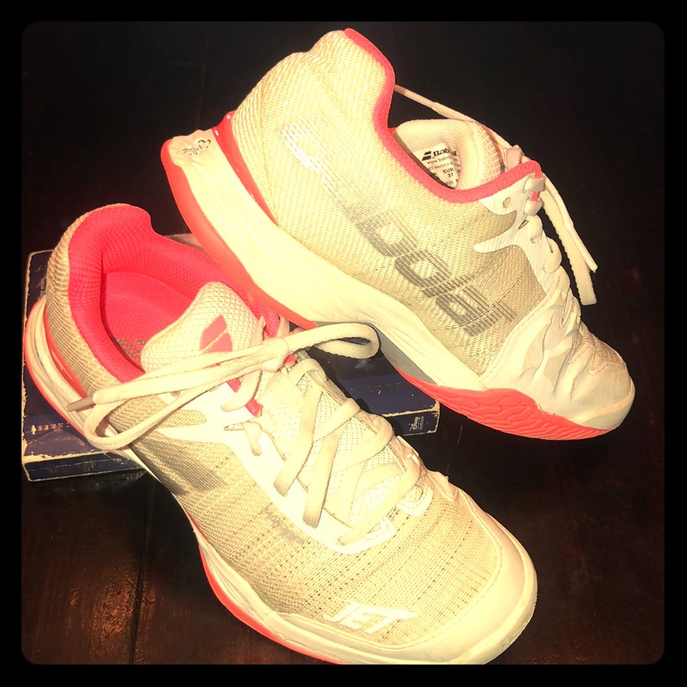 Babolat tennis shoes